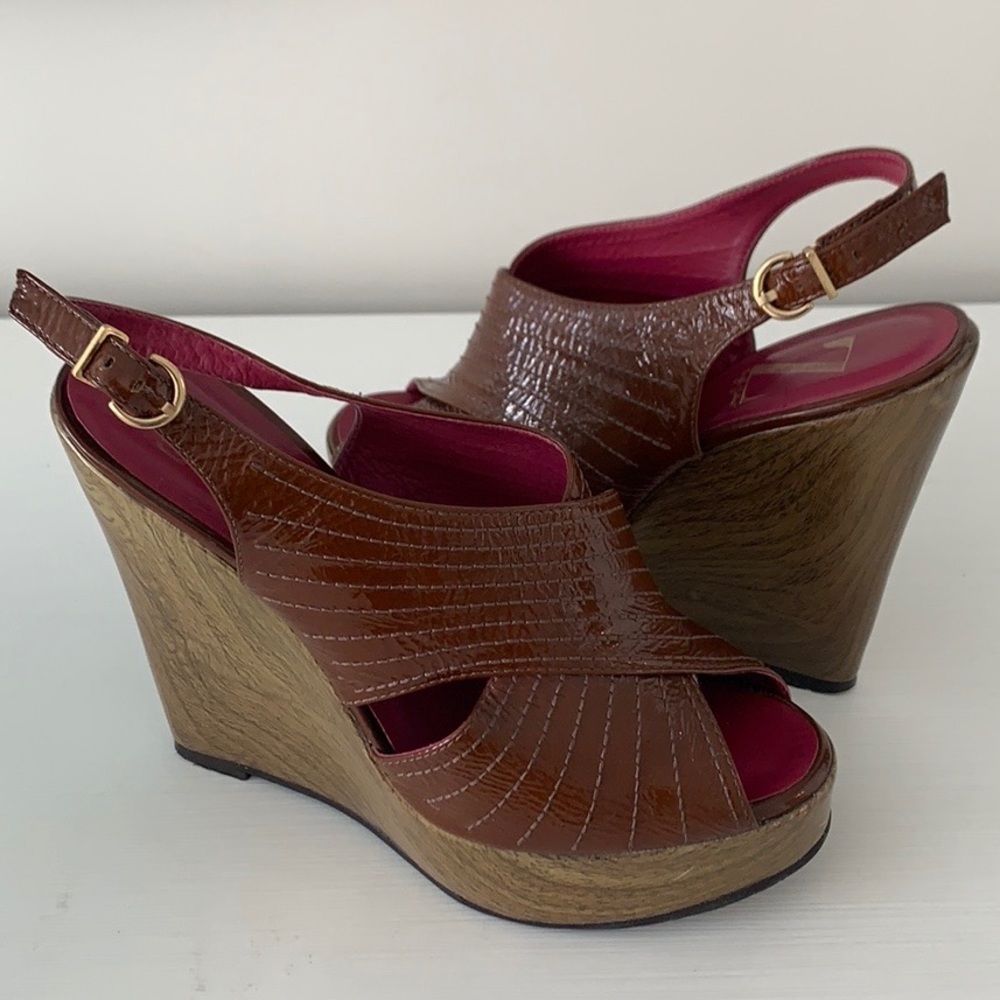 Sergio Zelcer Brown Wedges